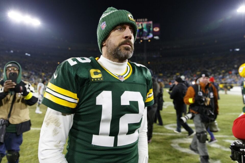Who Are the HighestPaid Quarterbacks in the NFL in 2023? Football